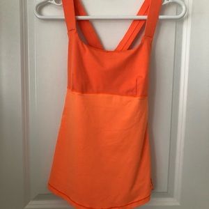 Lululemon top speed tank